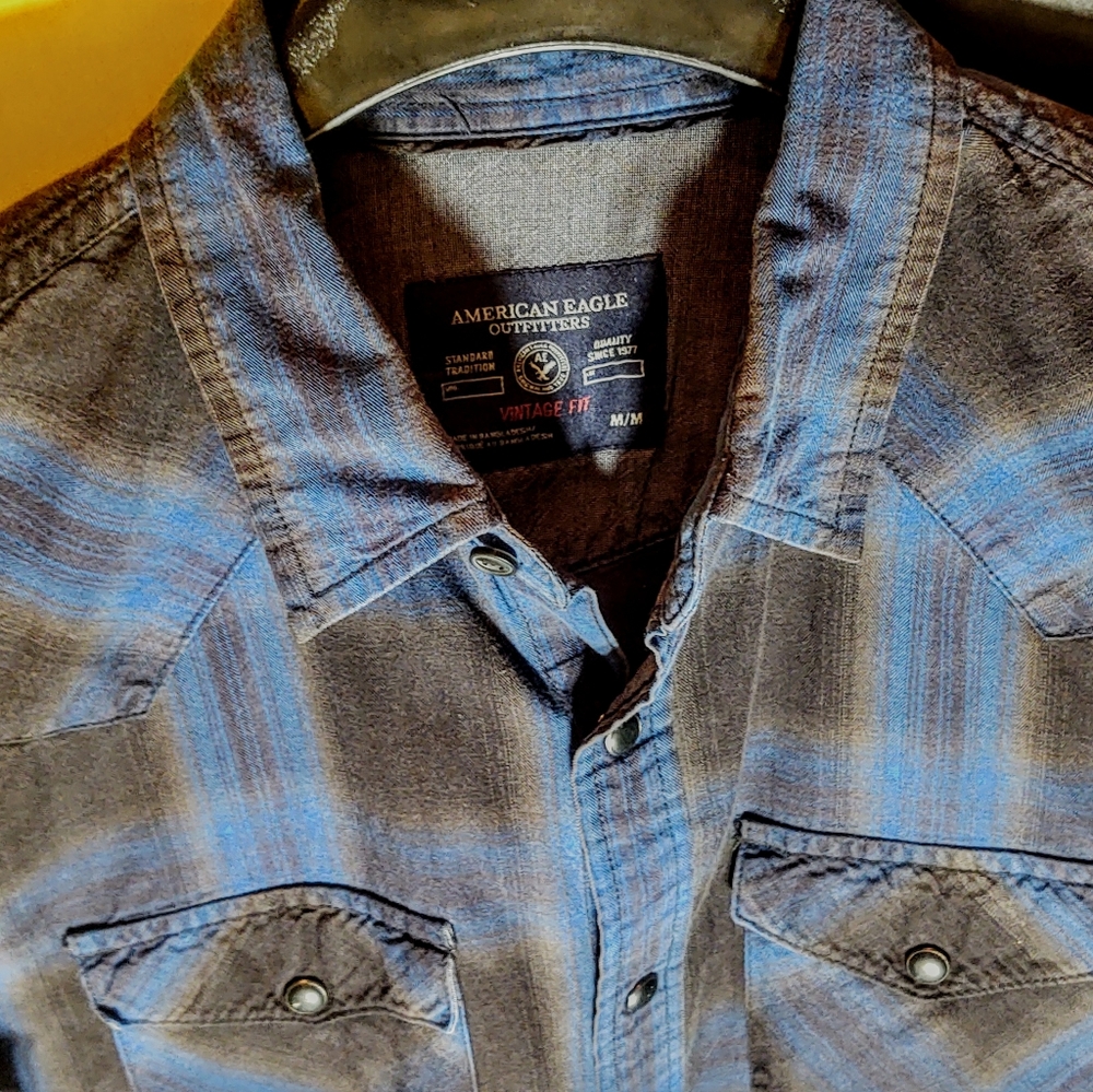 90's Era Vintage American Eagle Shirt